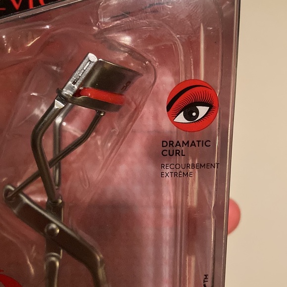 NEW REVLON Pro Lash Curler. Brand new, never used. - Picture 2 of 3